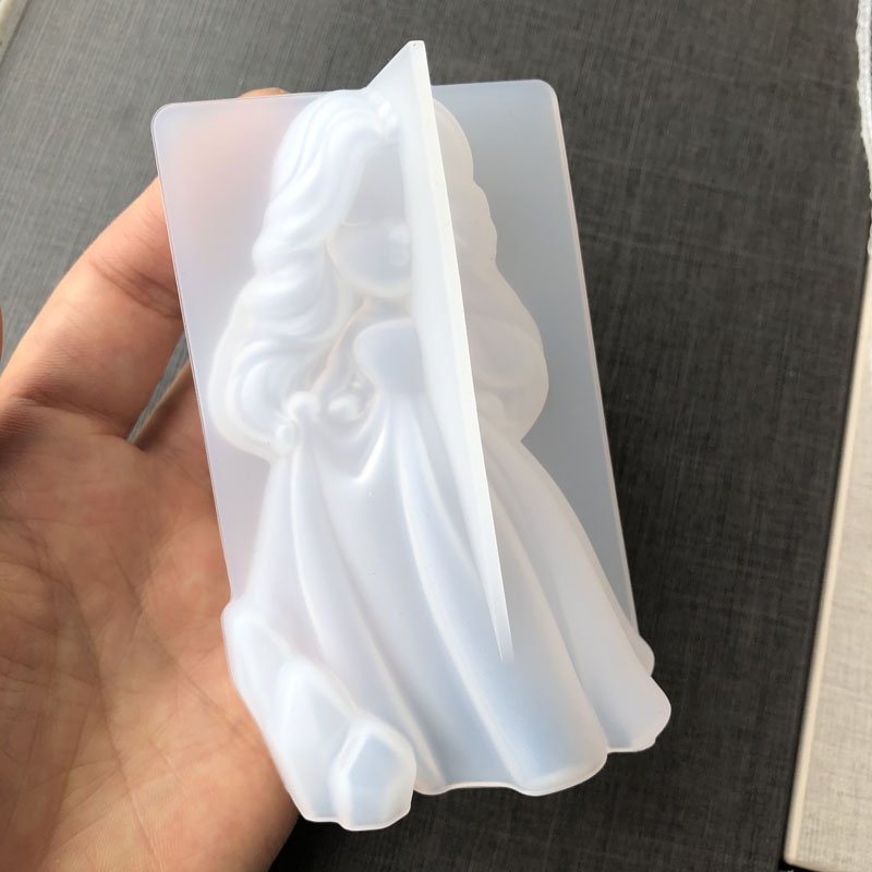 3D Cute Princess Silicone Cand - đánh giá và giá Candle Making Process